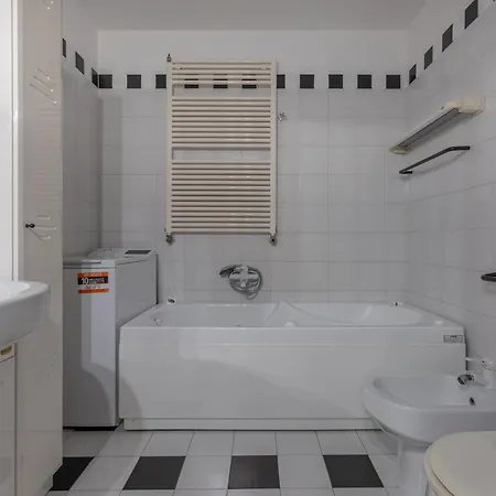 Piazza Trento Trieste Il Listone Exclusive Apartment *